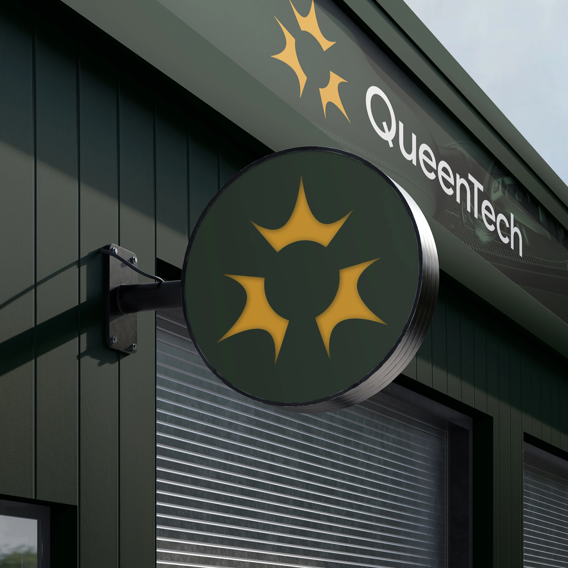 QueenTech Thumbnail